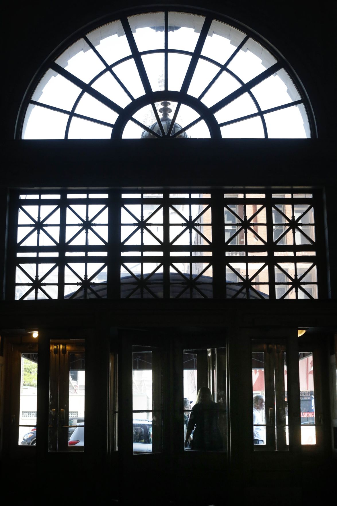 A Closer Look: Ellicott Square Building
